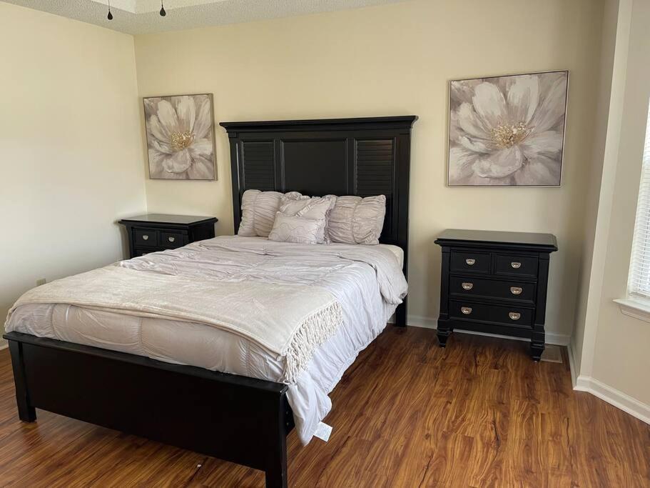 Pet- Friendly, & Close To Uptown 샬럿 외부 사진
