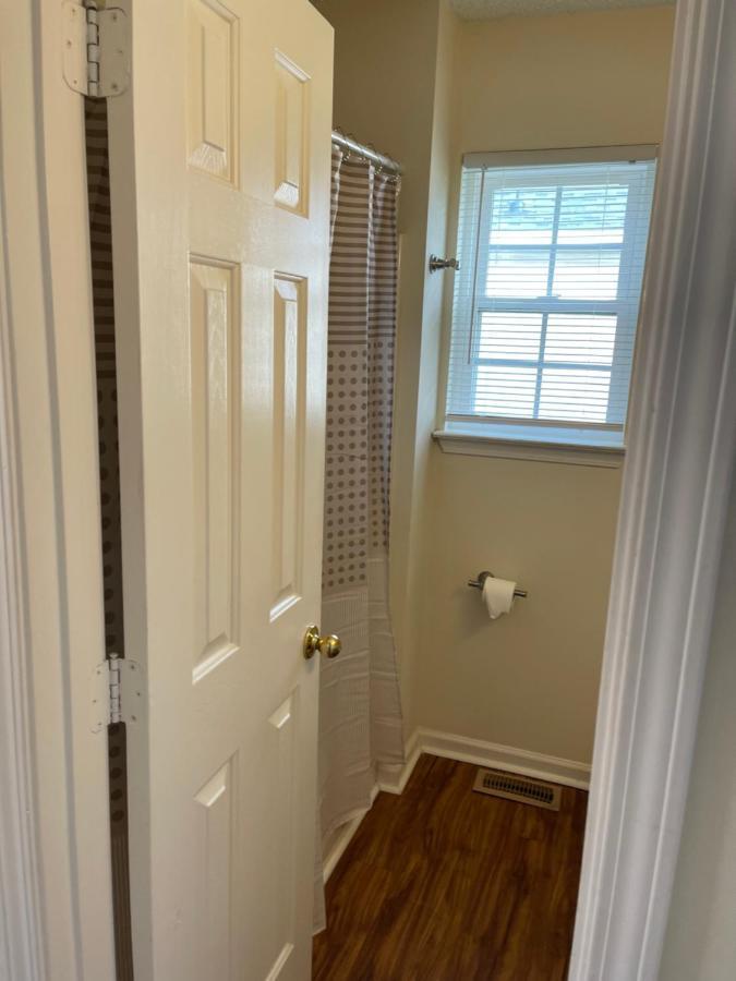Pet- Friendly, & Close To Uptown 샬럿 외부 사진